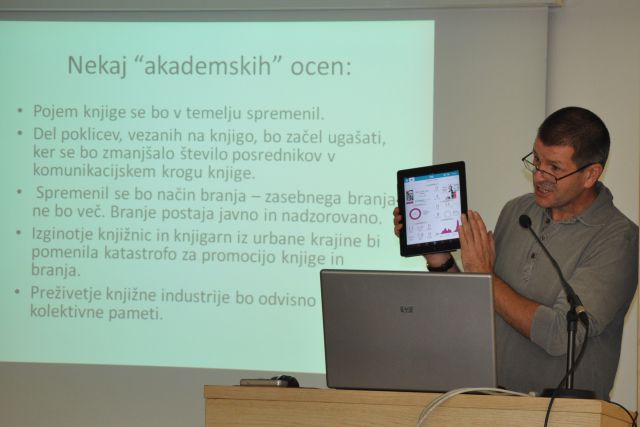 20111126_eknjige-in-slovenske-knjiznice_kerec2